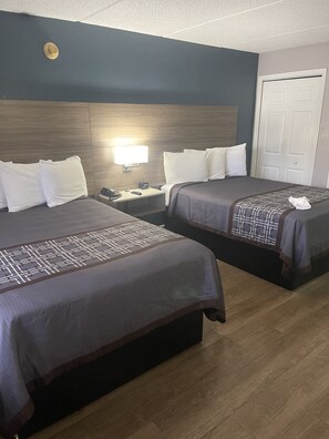 Double Room, 2 Double Beds