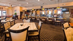 Unclassified image, 4 of 29, button - Falls Church Inn (Falls Church)
