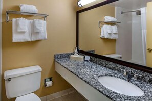 Towels - Falls Church Inn (Falls Church)