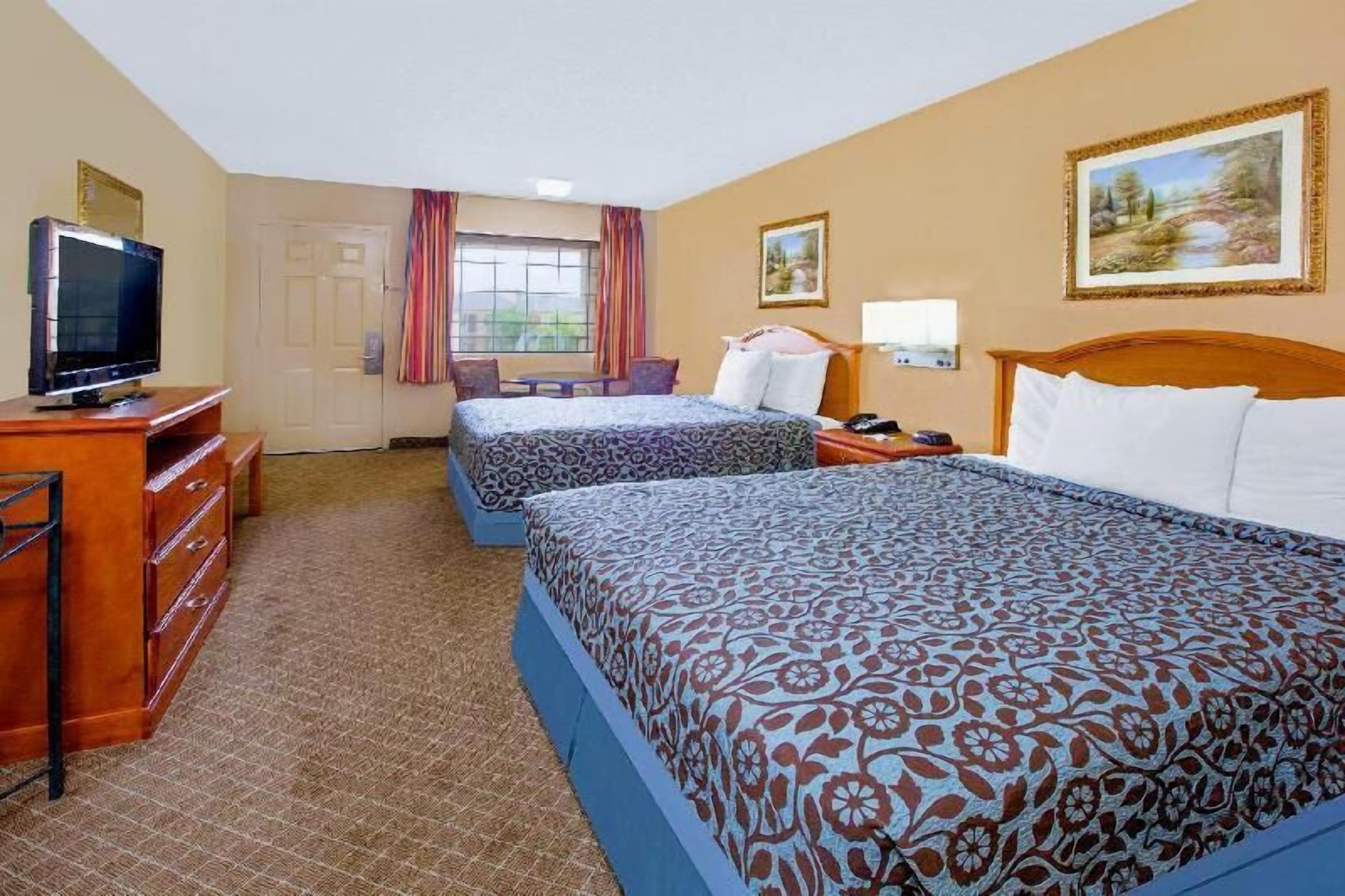Iron/ironing board, free WiFi, bed sheets, alarm clocks