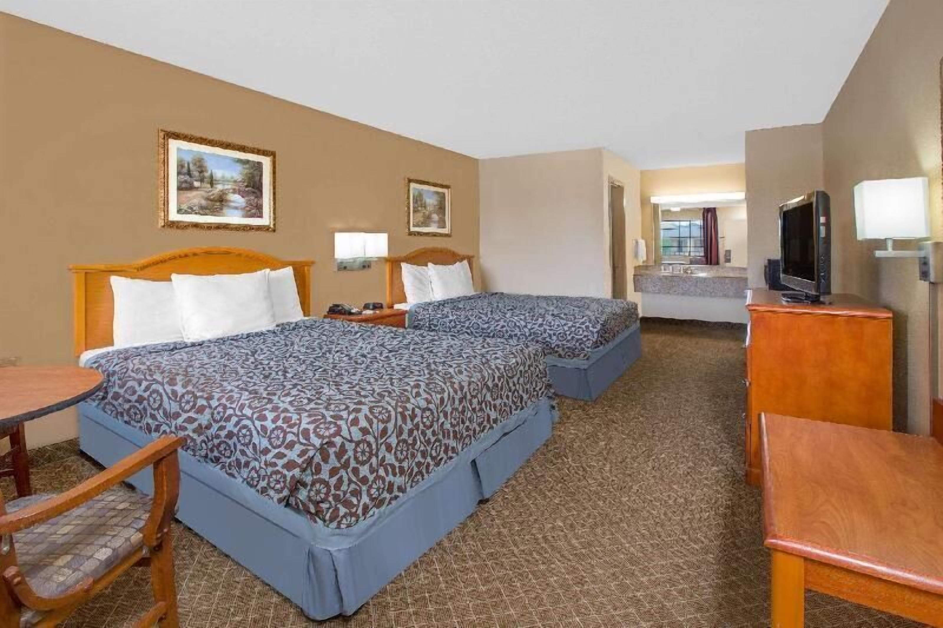 Iron/ironing board, free WiFi, bed sheets, alarm clocks