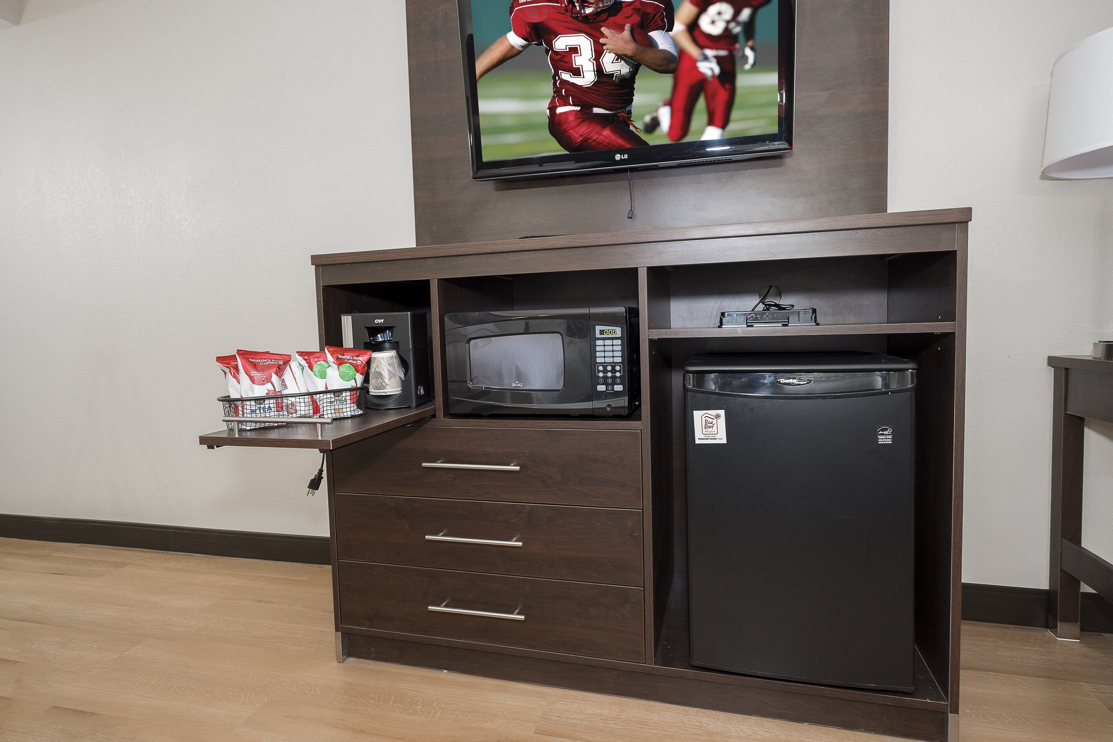 Foto - Red Roof Inn PLUS+ & Suites Knoxville West - Cedar Bluff