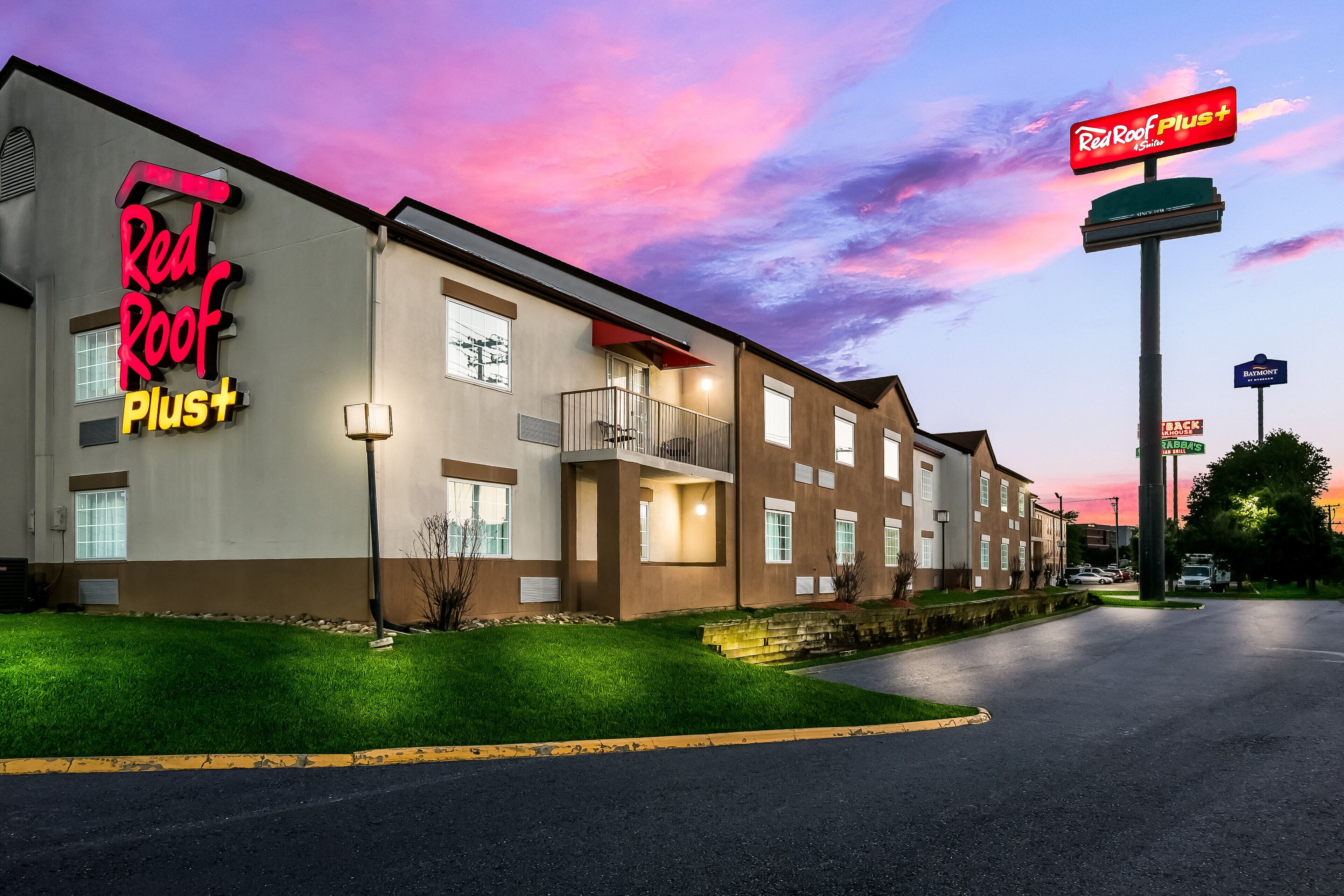 Foto - Red Roof Inn PLUS+ & Suites Knoxville West - Cedar Bluff