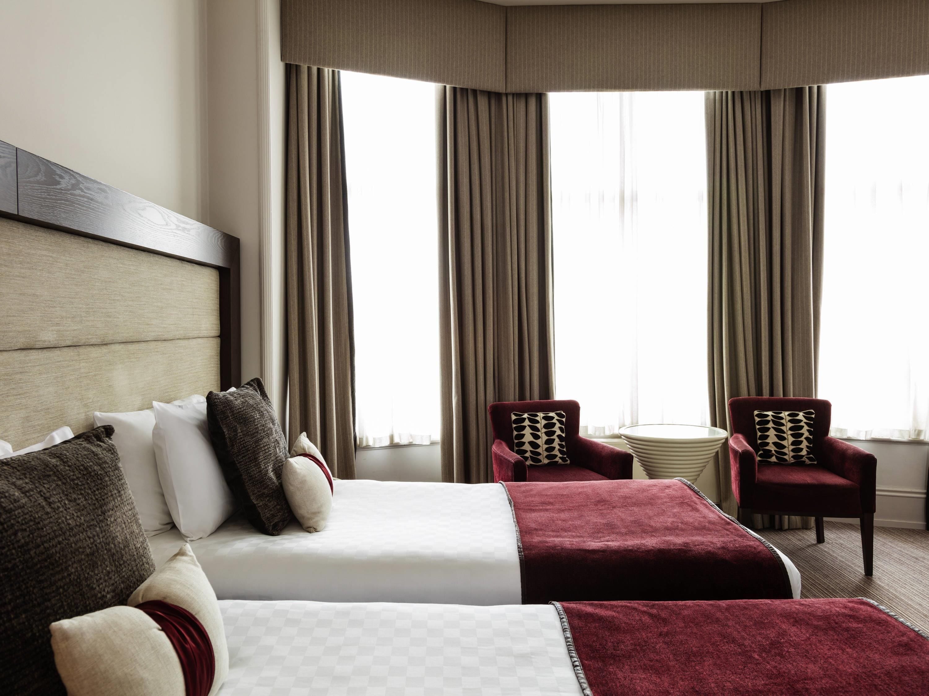 In-room safe, desk, iron/ironing board, free WiFi