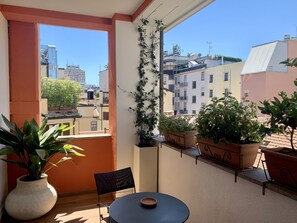 Quarto casal luxo, 1 cama King, terraço | Terraço/pátio