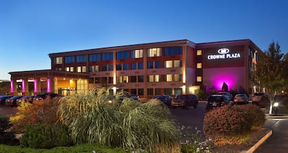 Crowne Plaza Boston - Woburn by IHG
