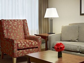 Premium bedding, in-room safe, blackout drapes, iron/ironing board