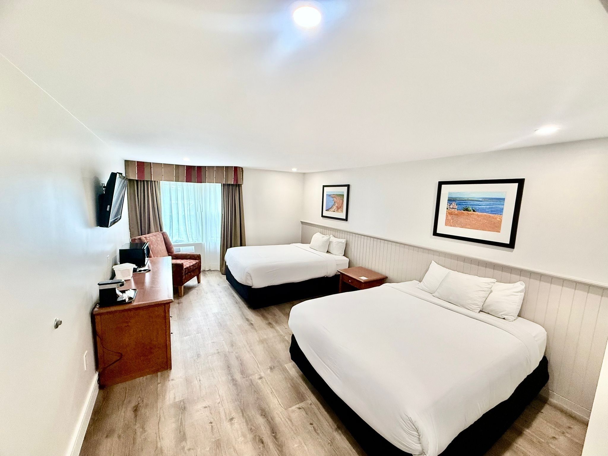 Standard Two Queen Beds - Conference Centre