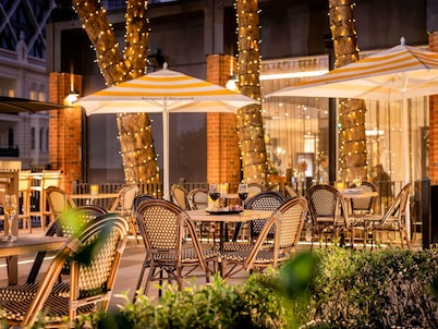 Pullman Auckland Hotel & Apartments