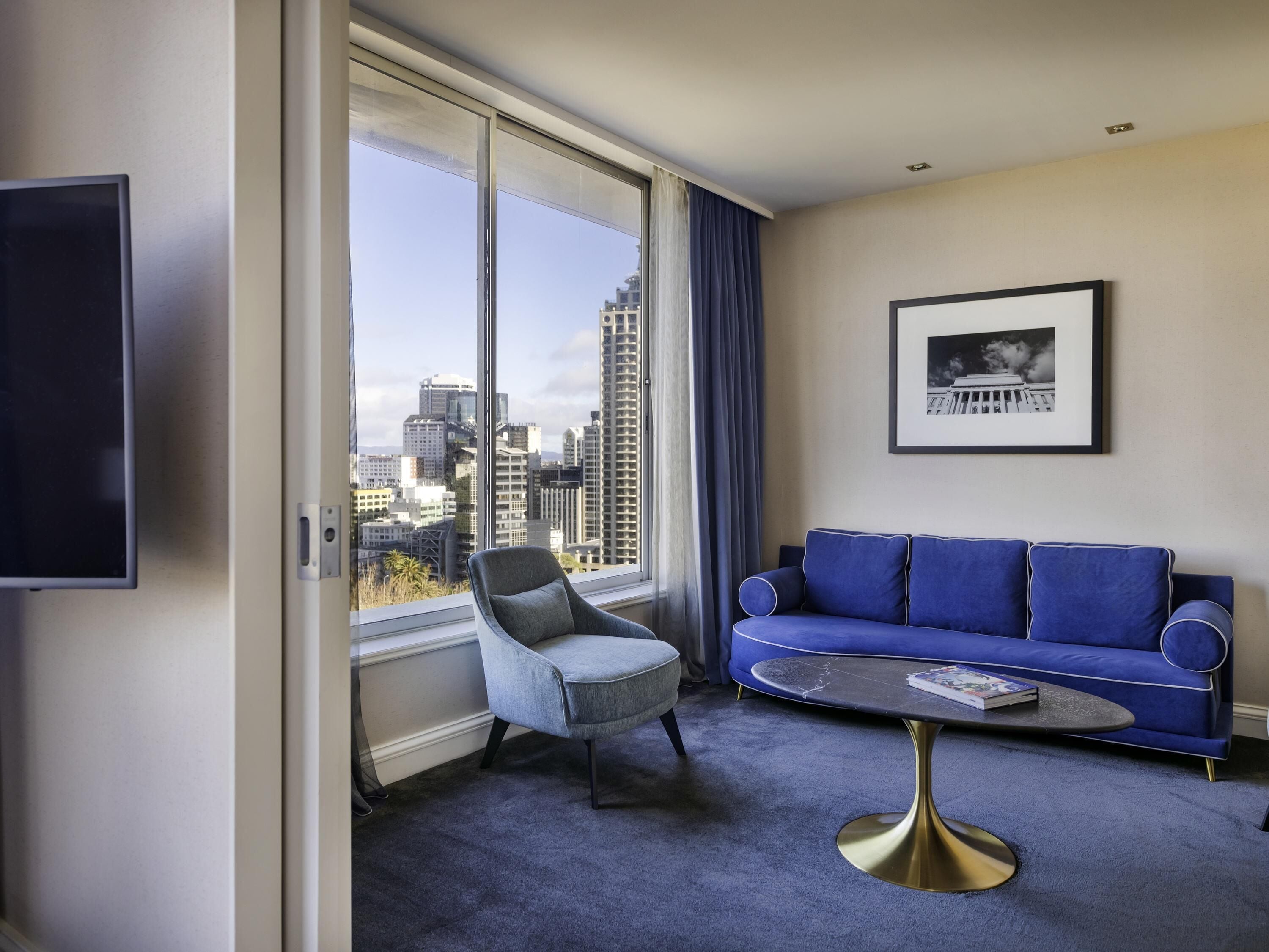 Executive Suite, 1 King Bed | Premium bedding, minibar, in-room safe, desk