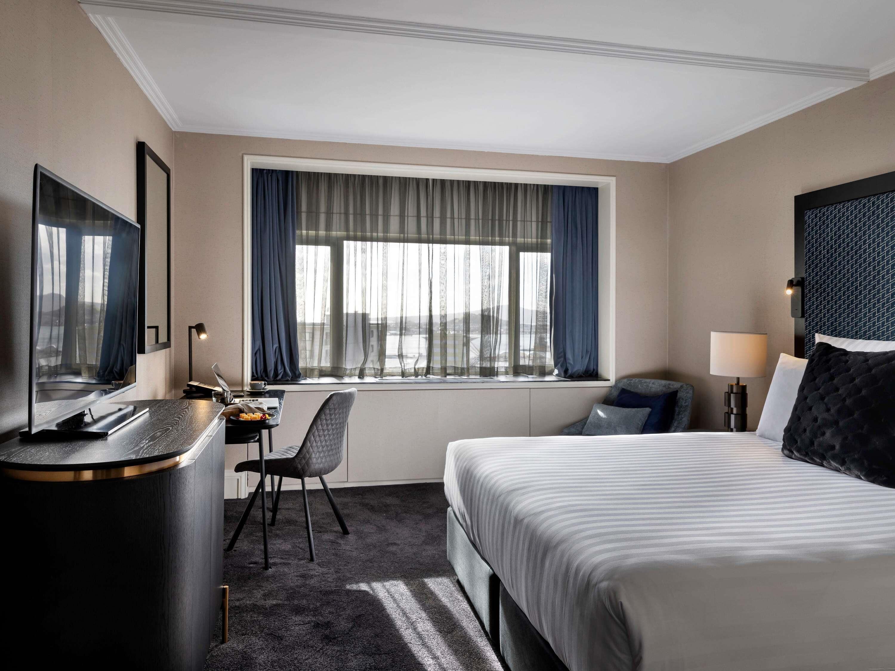 Superior Room, 1 King Bed (Executive)