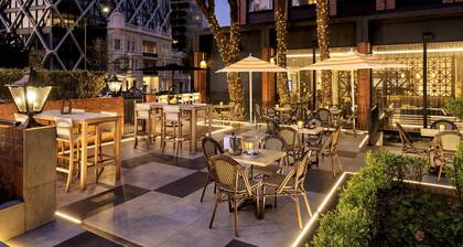 Pullman Auckland Hotel & Apartments