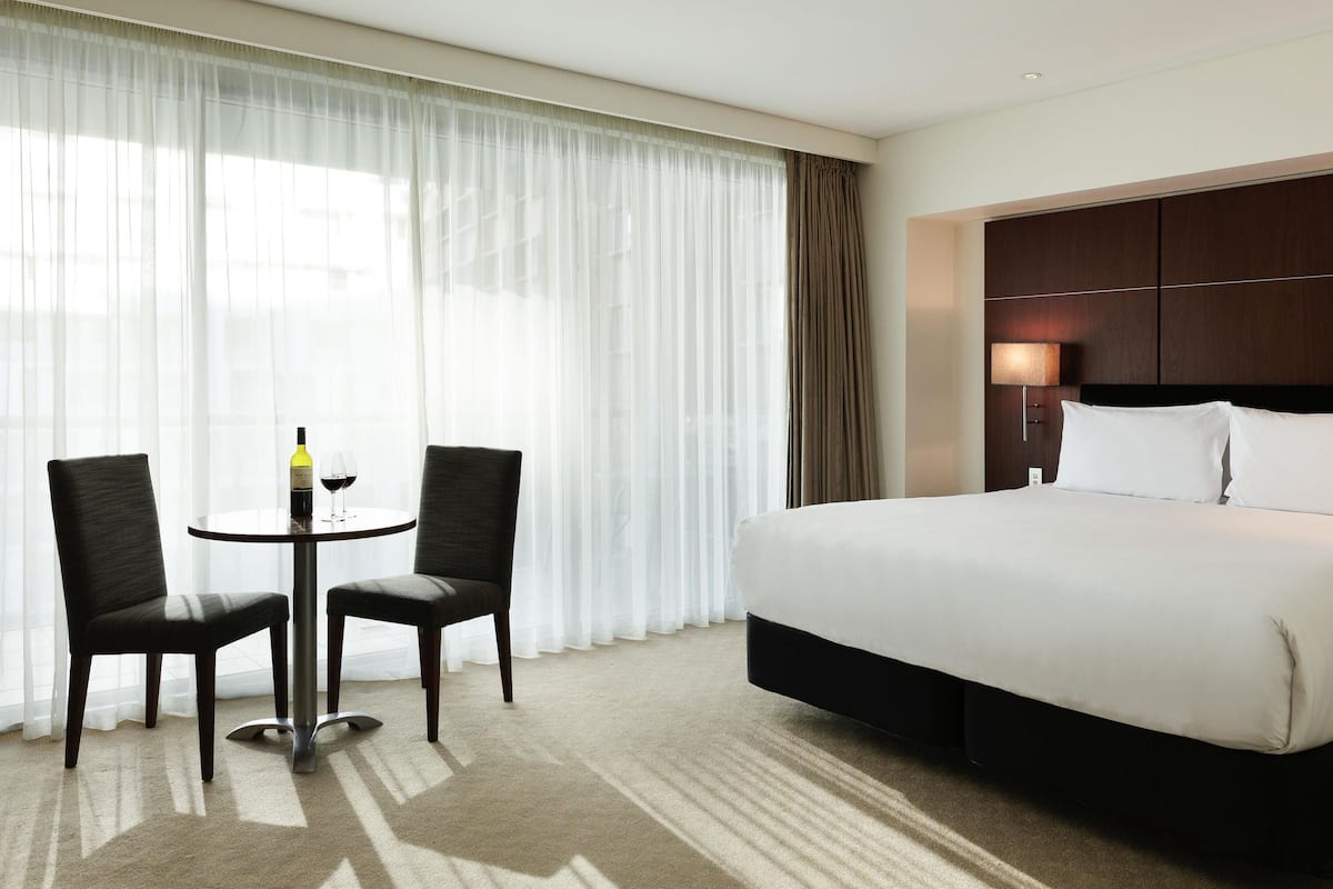 Estudio, 1 cama matrimonial | Ropa de cama de alta calidad y minibar