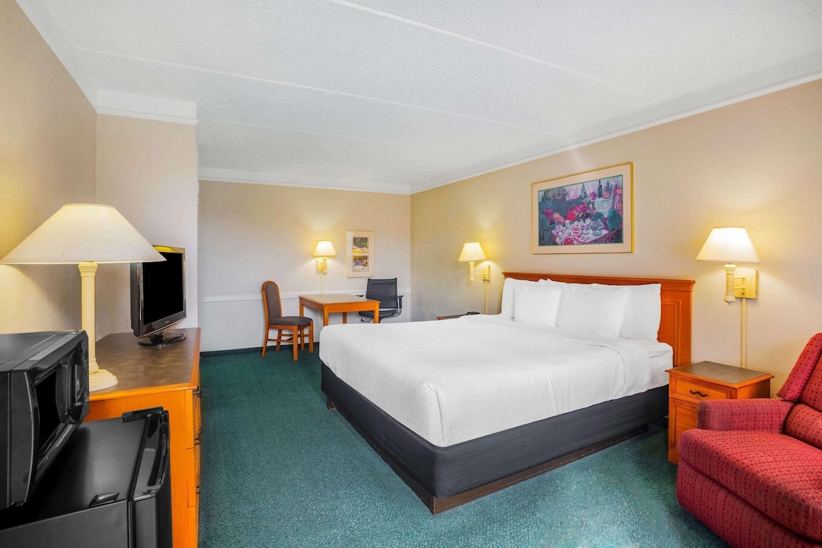 Pillow-top beds, desk, blackout curtains, iron/ironing board