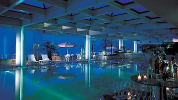 Indoor pool, outdoor pool