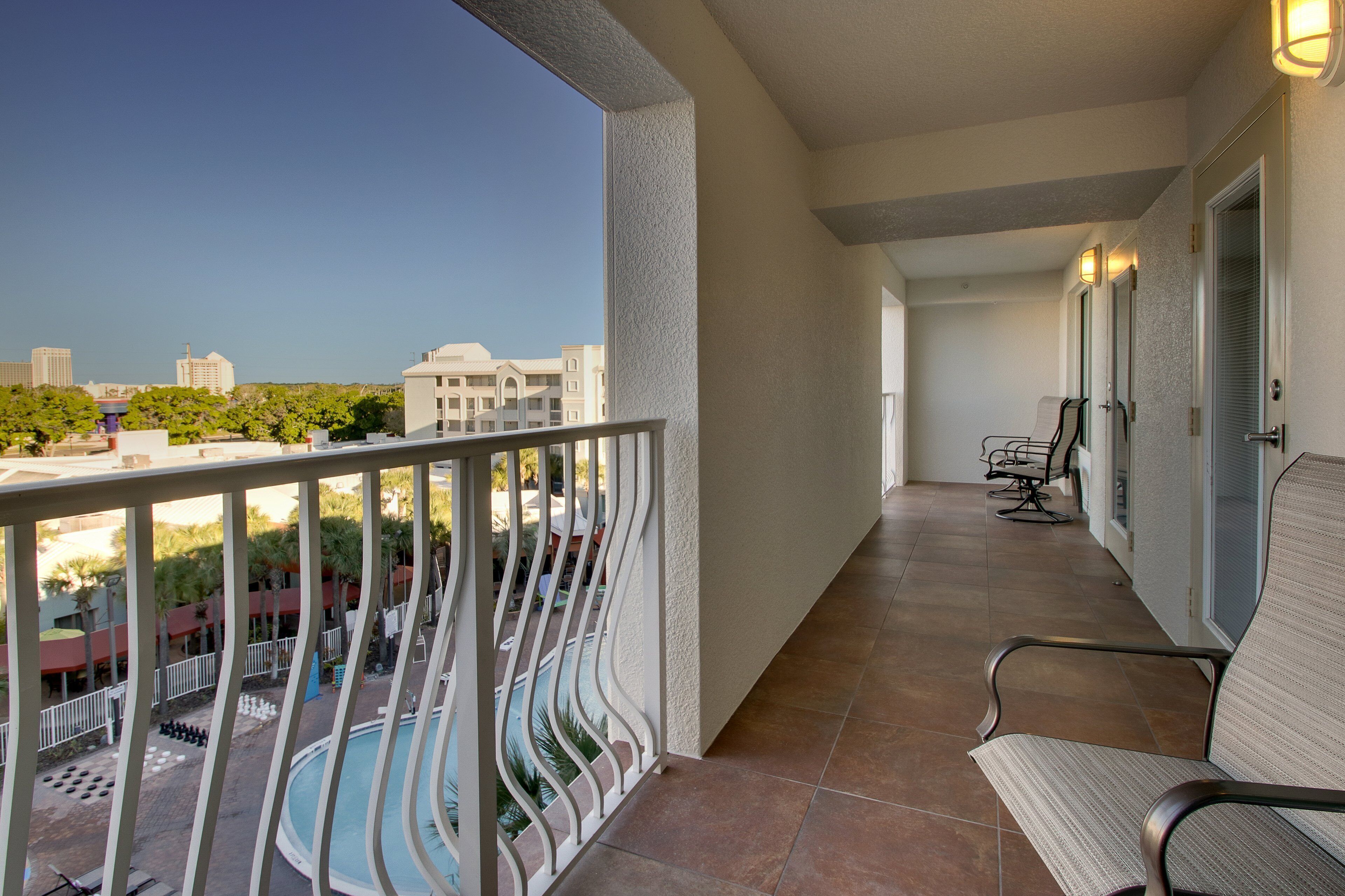 Premium bedding, pillow-top beds, in-room safe, desk