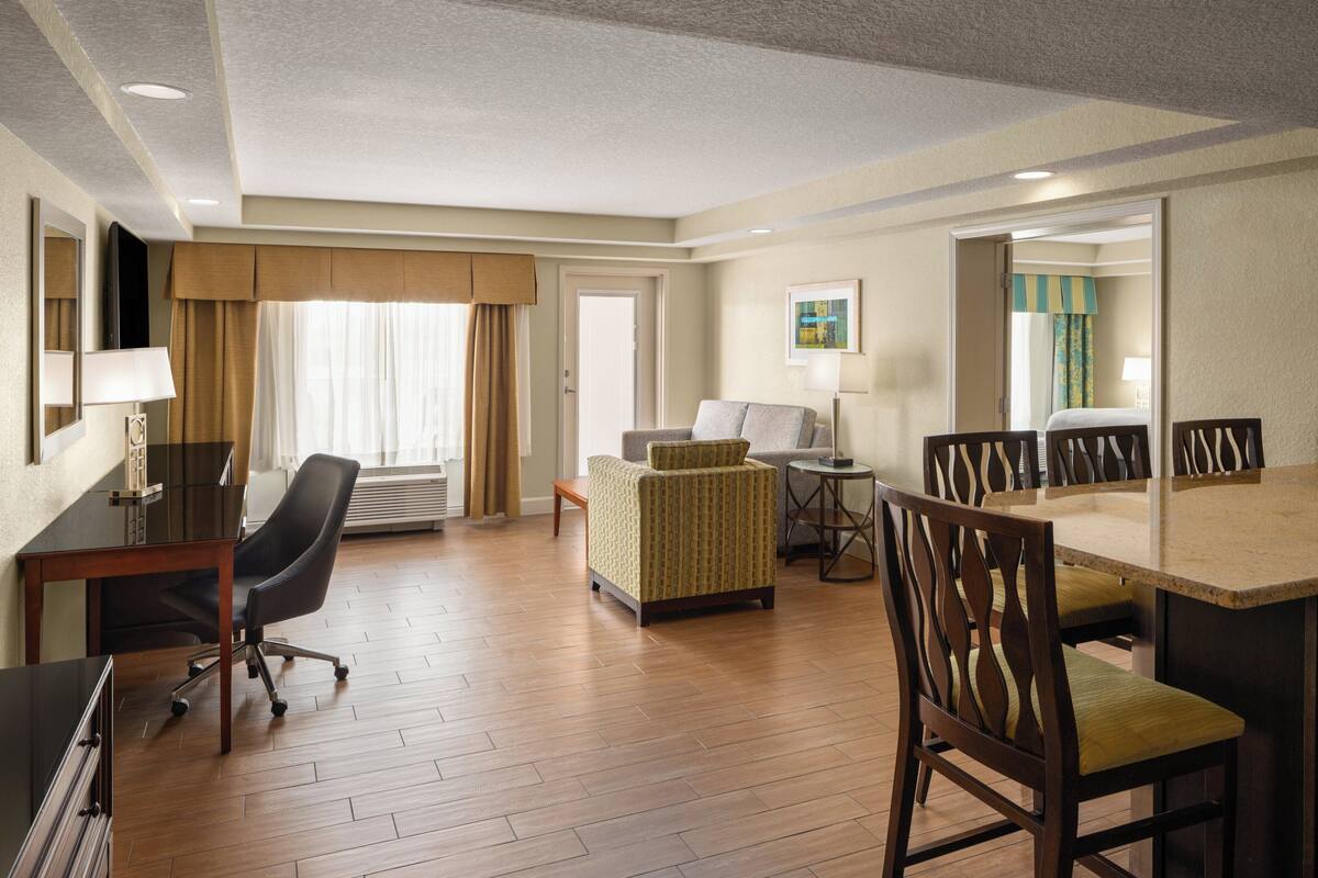 Premium bedding, pillow-top beds, in-room safe, desk