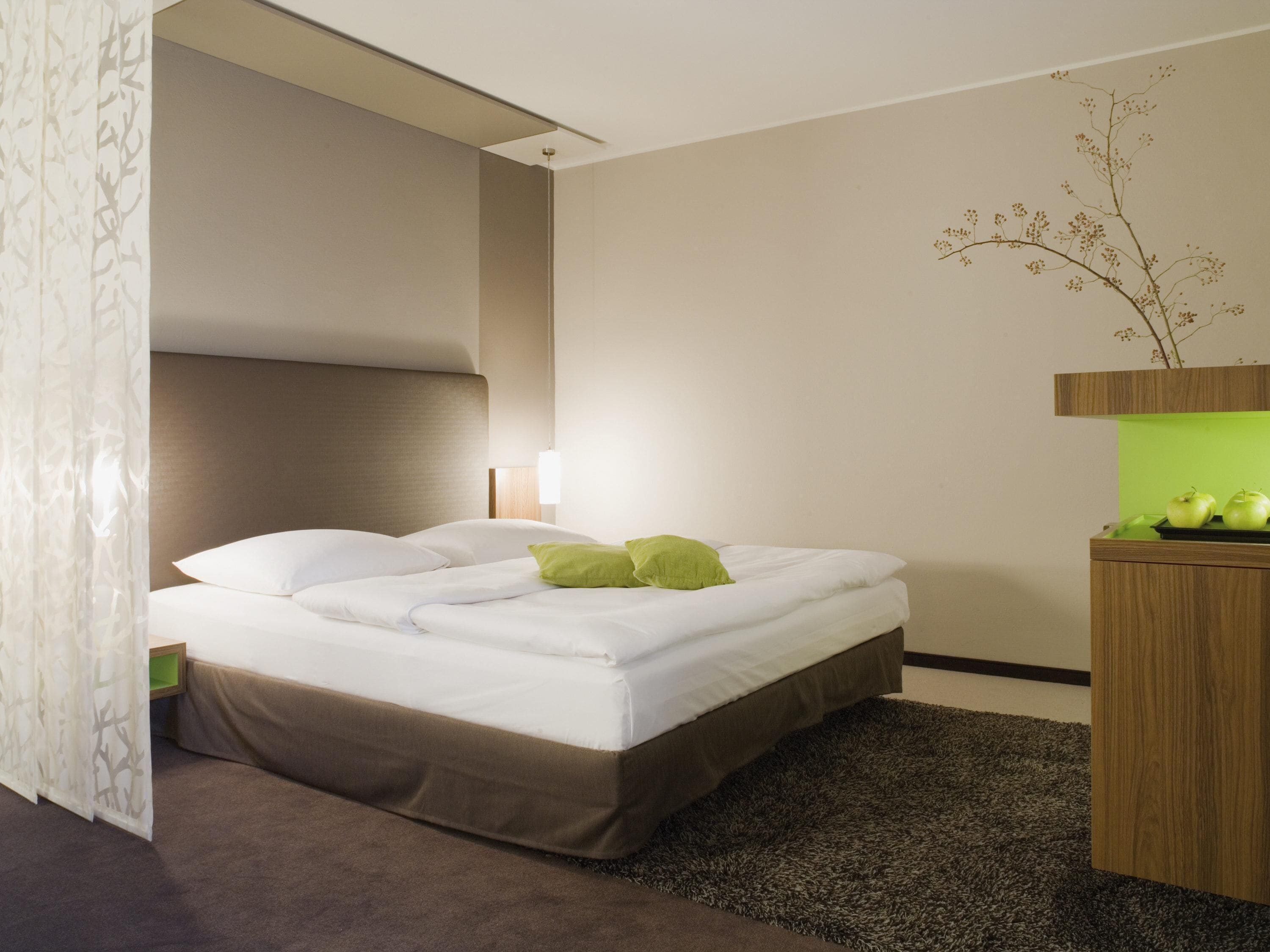 Habitación Premium, 1 cama King size | Minibar, caja de seguridad en la habitación y escritorio 