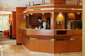 Lobby - Hotel Hockenheim (Hockenheim)