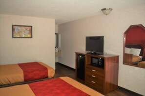 1 chambre, ameublement personnalisé, bureau
