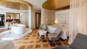 Romantic Suite, 1 King Bed, Balcony, River View | Hypo-allergenic bedding, minibar, in-room safe, desk