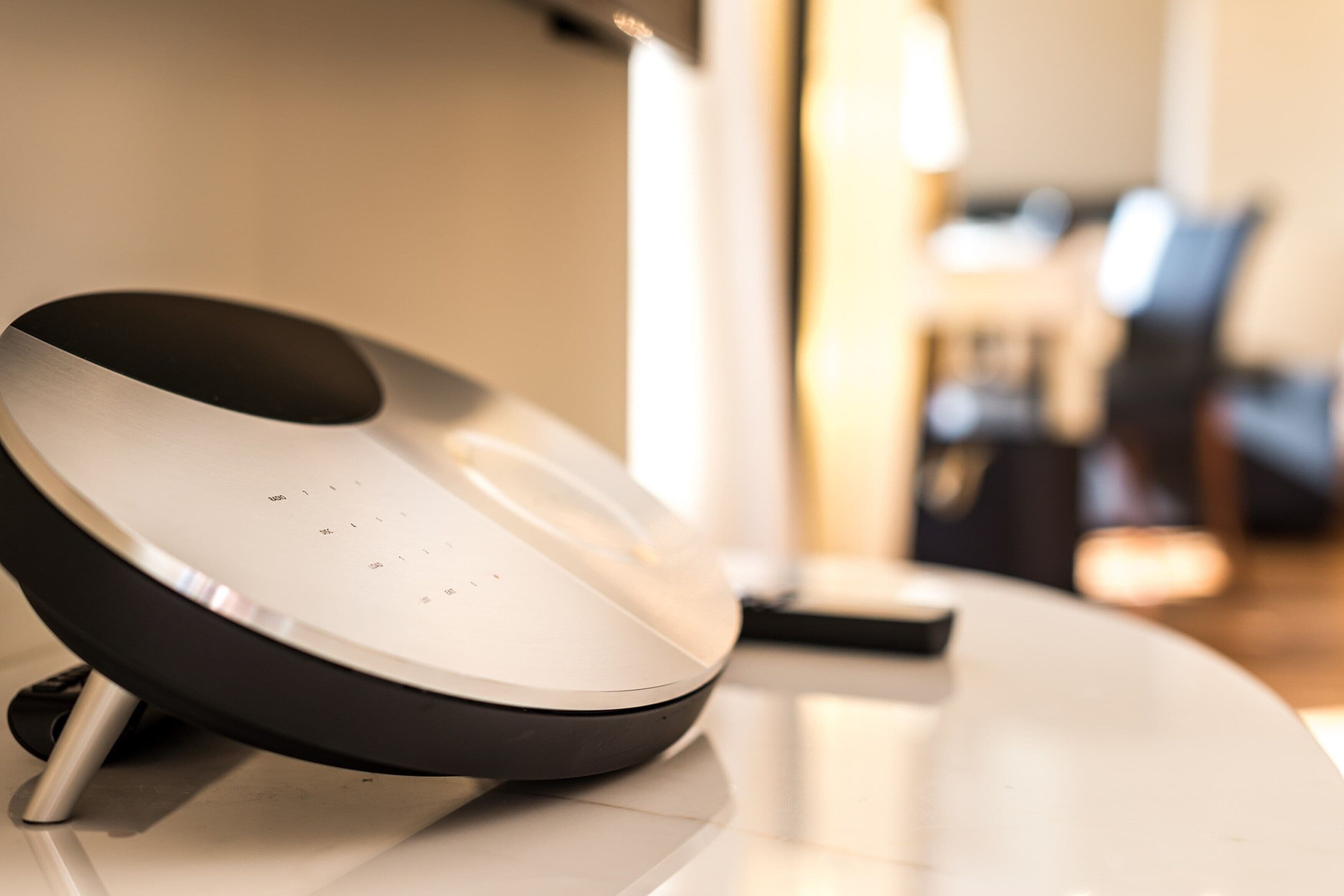 suite, hot tub, river view (with balcony) | hypo-allergenic bedding, minibar, in-room safe, desk