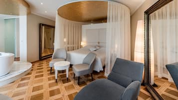 Romantic Suite, 1 King Bed, Balcony, River View | Hypo-allergenic bedding, minibar, in-room safe, desk