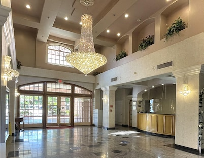 Ramada by Wyndham South El Monte