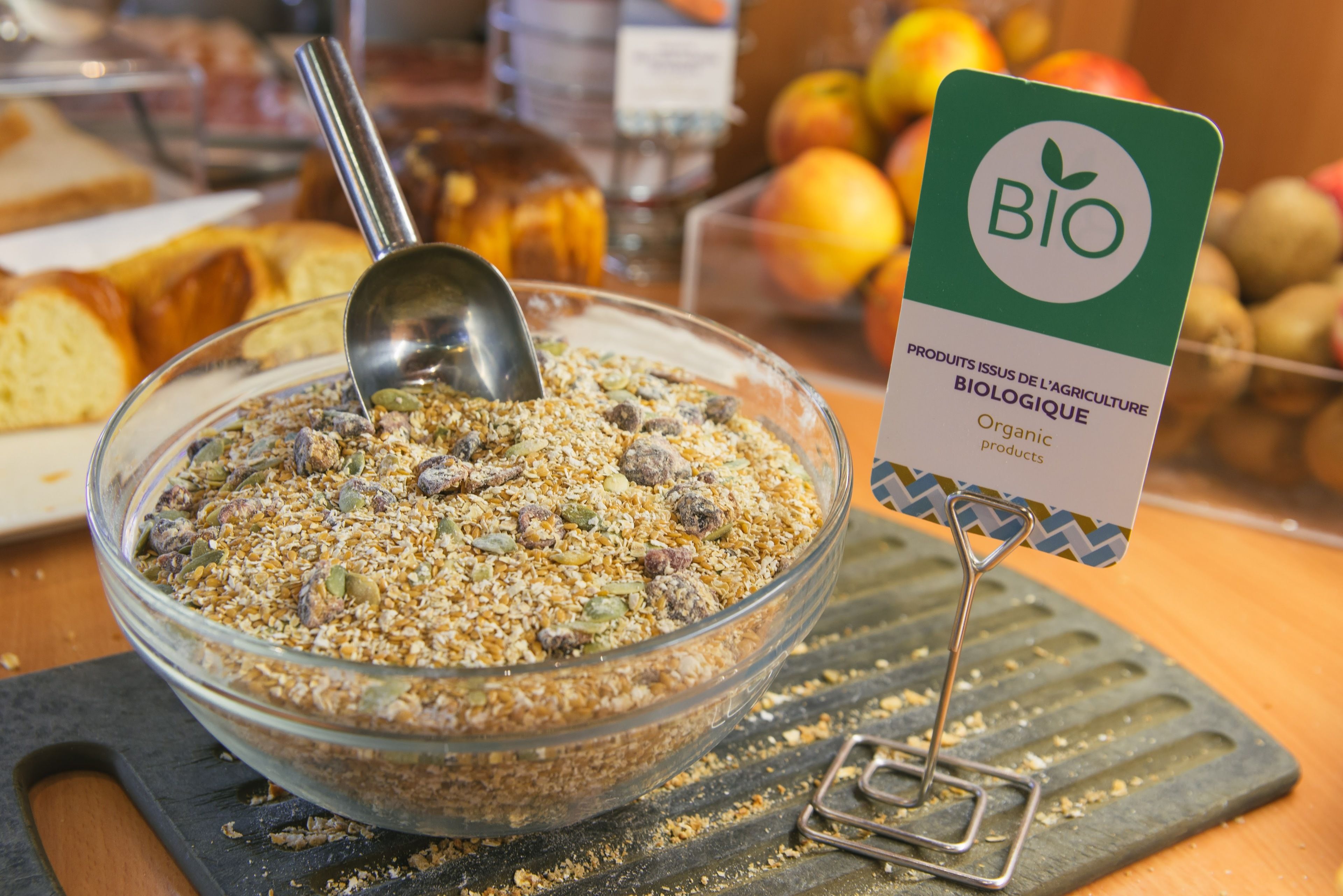 daily buffet breakfast (eur 19 per person)