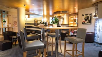 Bar lounge