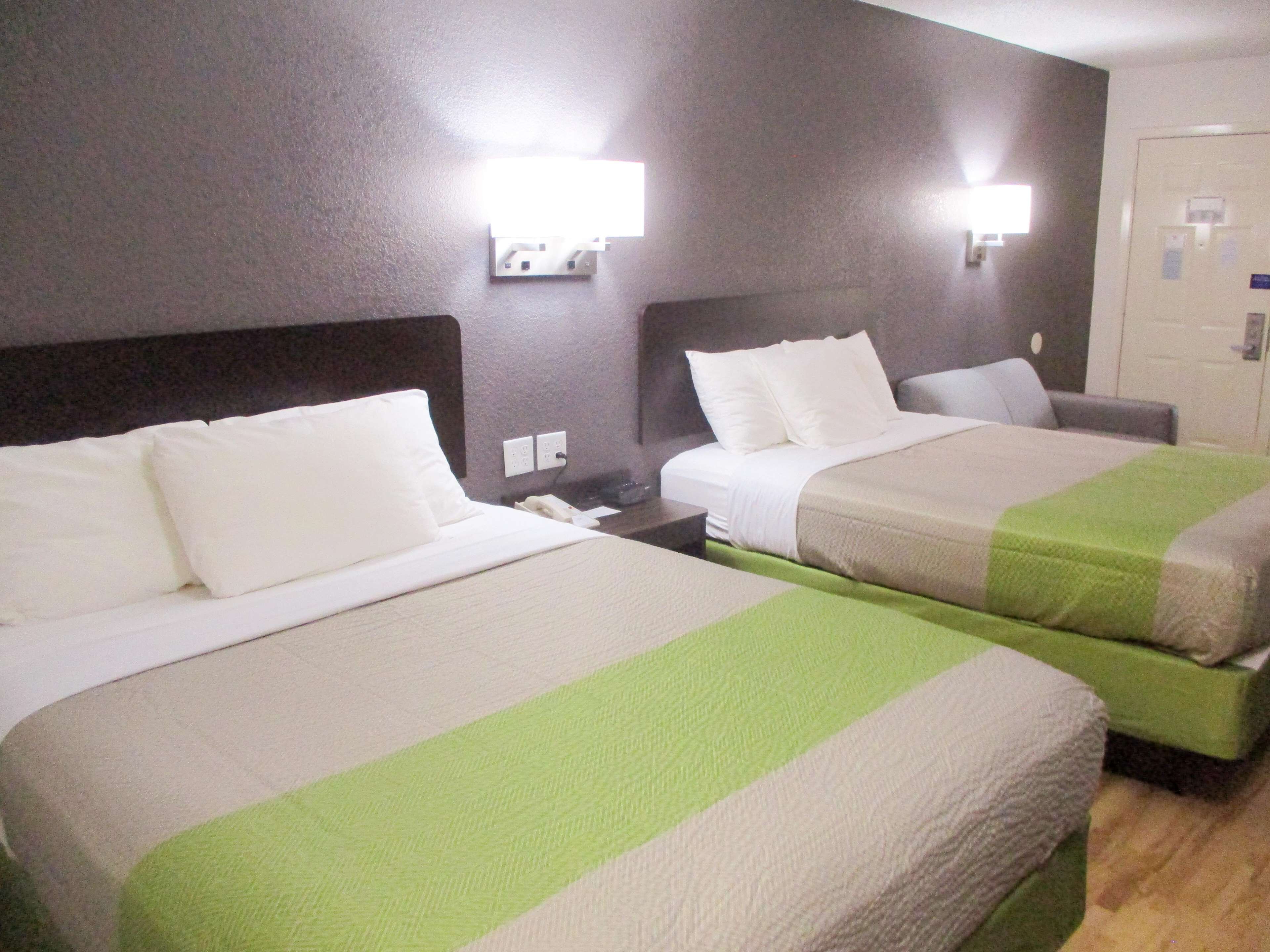 Bureau, Wi-Fi gratuit, draps fournis