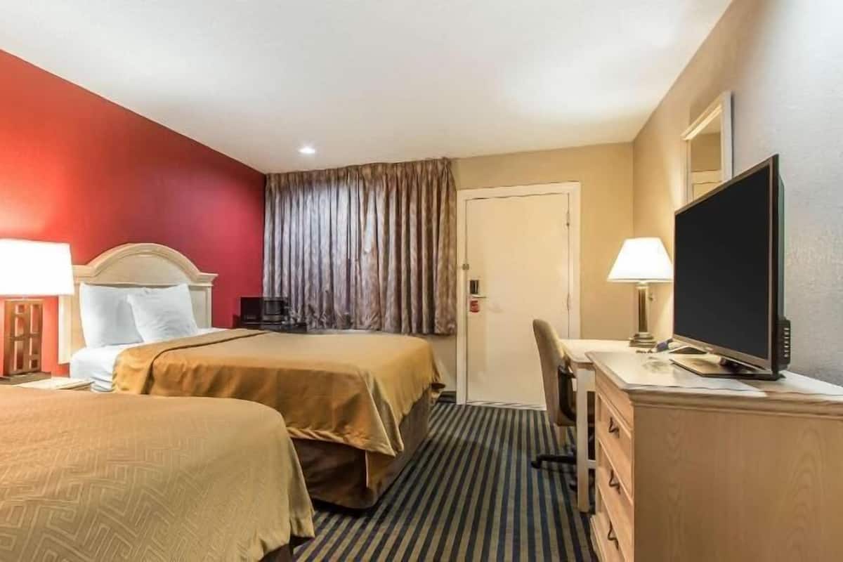 Individually furnished, desk, blackout curtains, soundproofing
