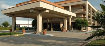 Executive Inn
