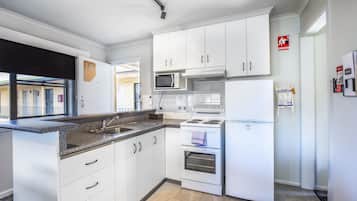 Three Bedroom Apartment | Private kitchen