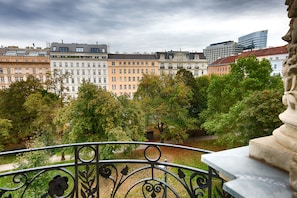 Uitzicht vanaf balkon