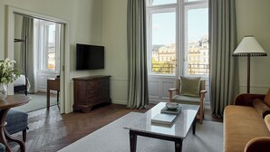 Suite, Balkon, Parkblick | Wohnbereich