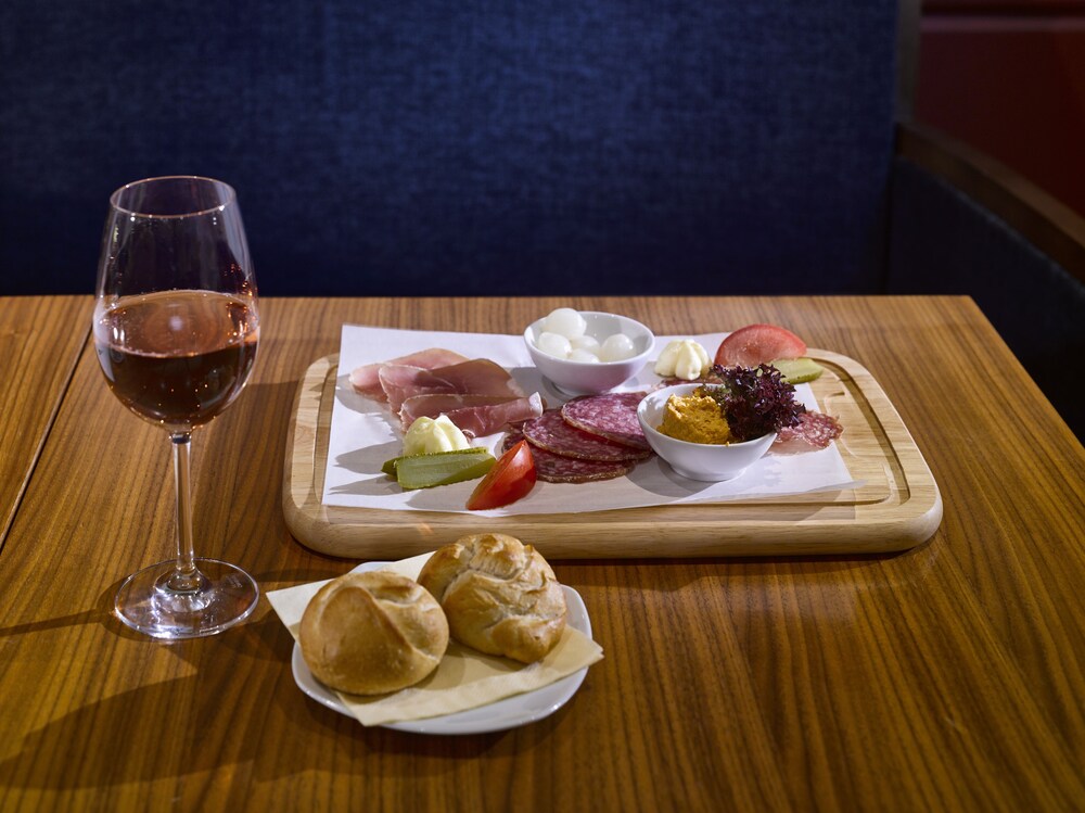 K+K Palais Hotel by null