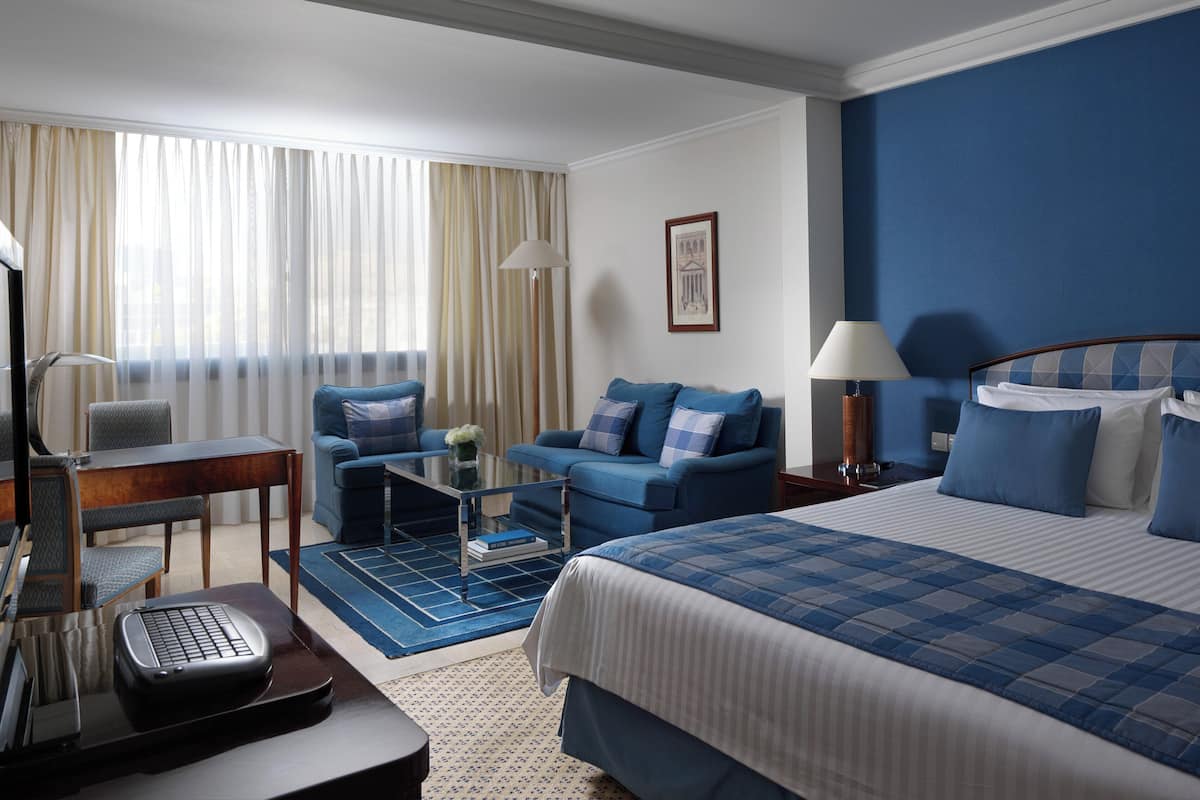 1 bedroom, premium bedding, down comforters, minibar