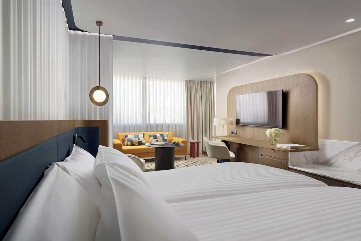 Classic Room, 2 Single Beds (Acropolis View) | 1 bedroom, hypo-allergenic bedding, down duvets, minibar