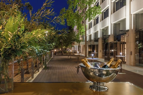 Athenaeum InterContinental by IHG