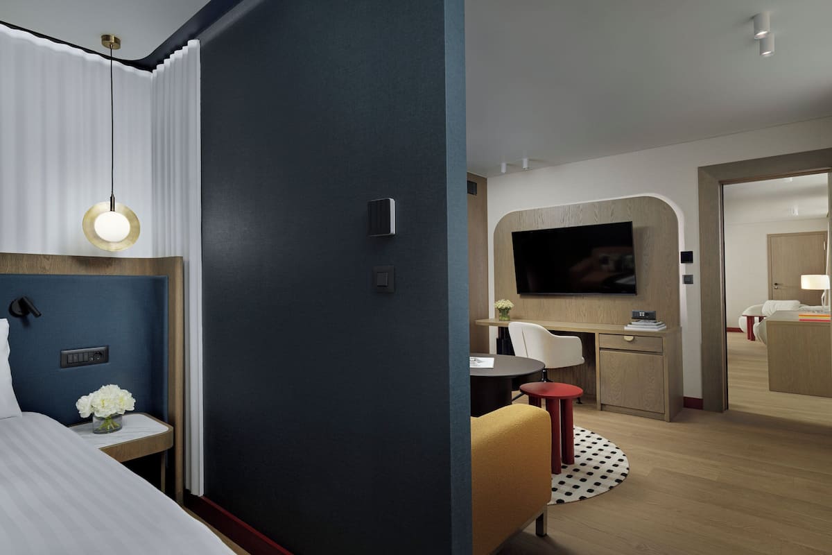 Presidential Suite, 1 Twin Bed | Room amenity