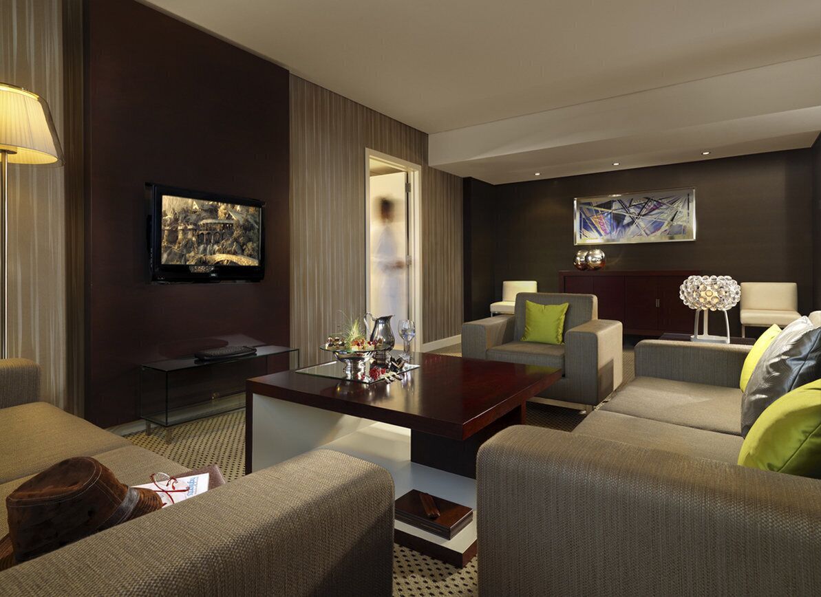 1 bedroom, premium bedding, down duvets, minibar