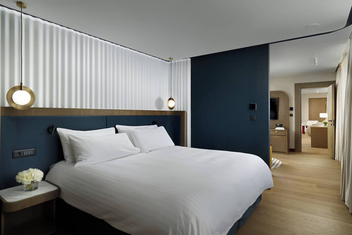 Club Suite, 1 King Bed, Club lounge access (Acropolis View) | 1 bedroom, hypo-allergenic bedding, down duvets, minibar