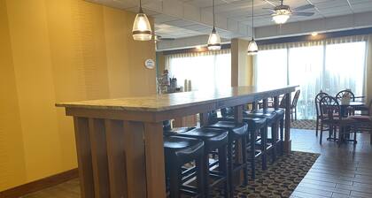 Baymont by Wyndham Fayetteville