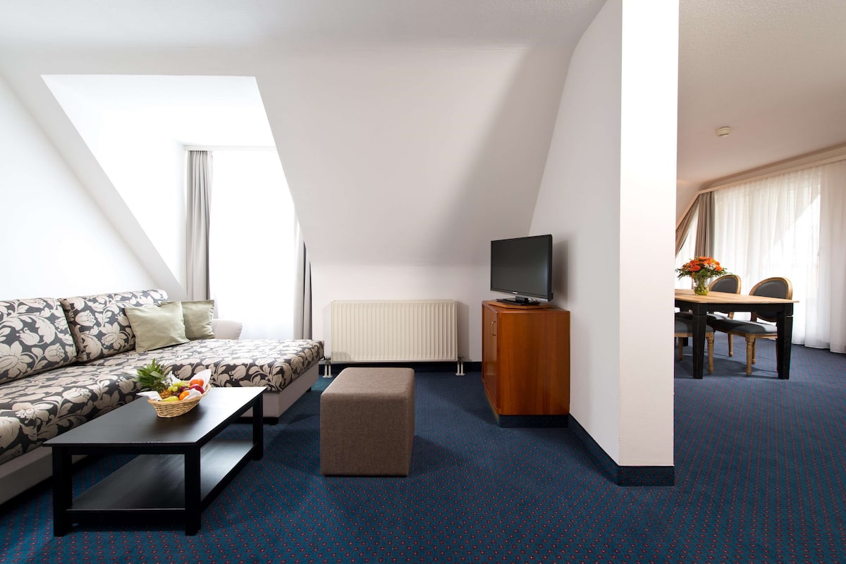 Allergikerbettwaren, Minibar, Schreibtisch