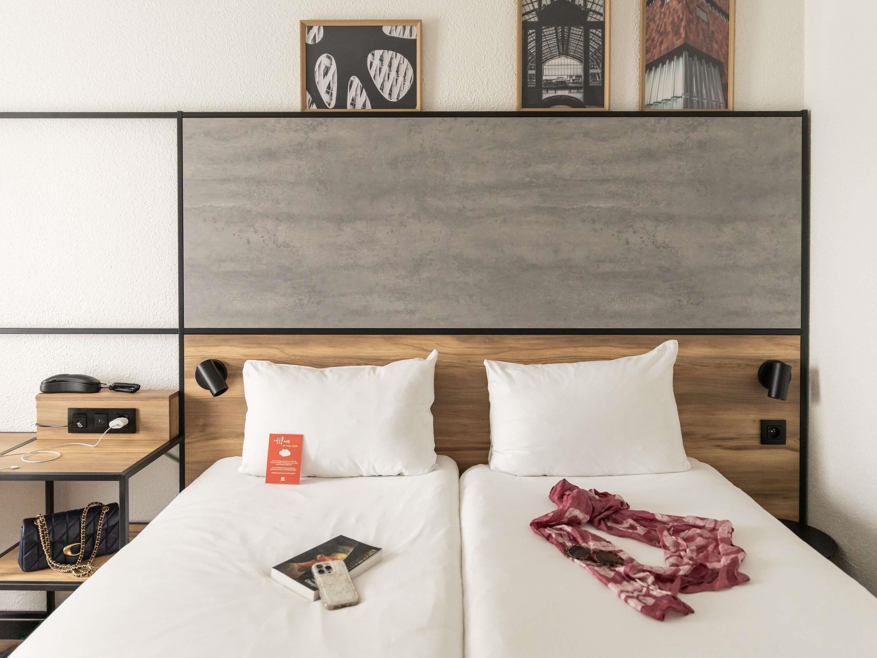 Room, 2 Twin Beds | In-room safe, desk, iron/ironing board, free WiFi
