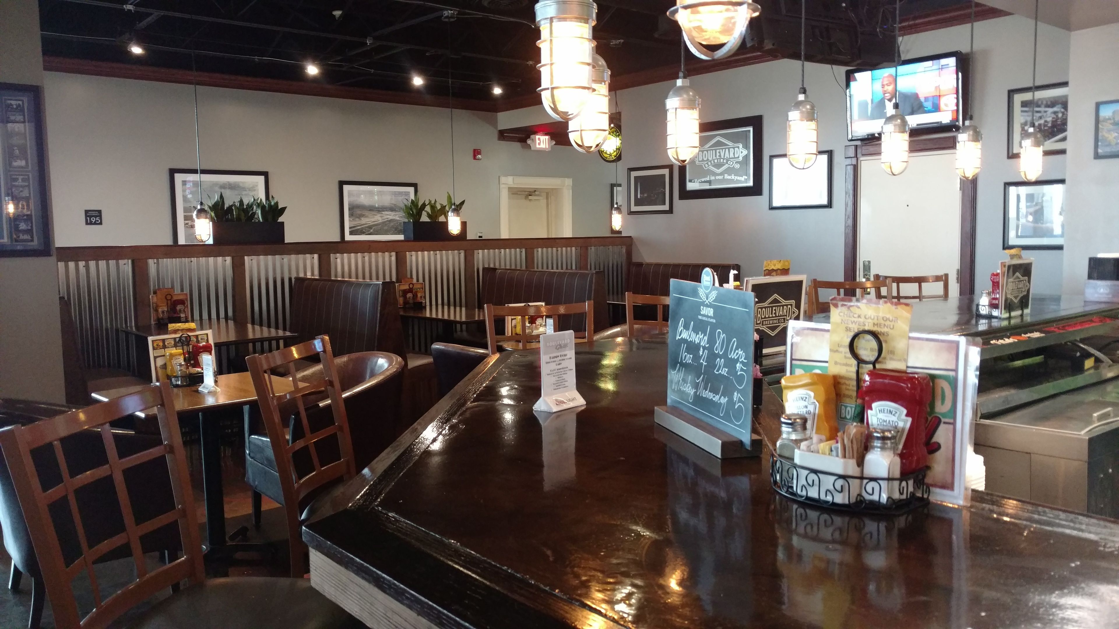 Foto - Four Points by Sheraton Kansas City Airport