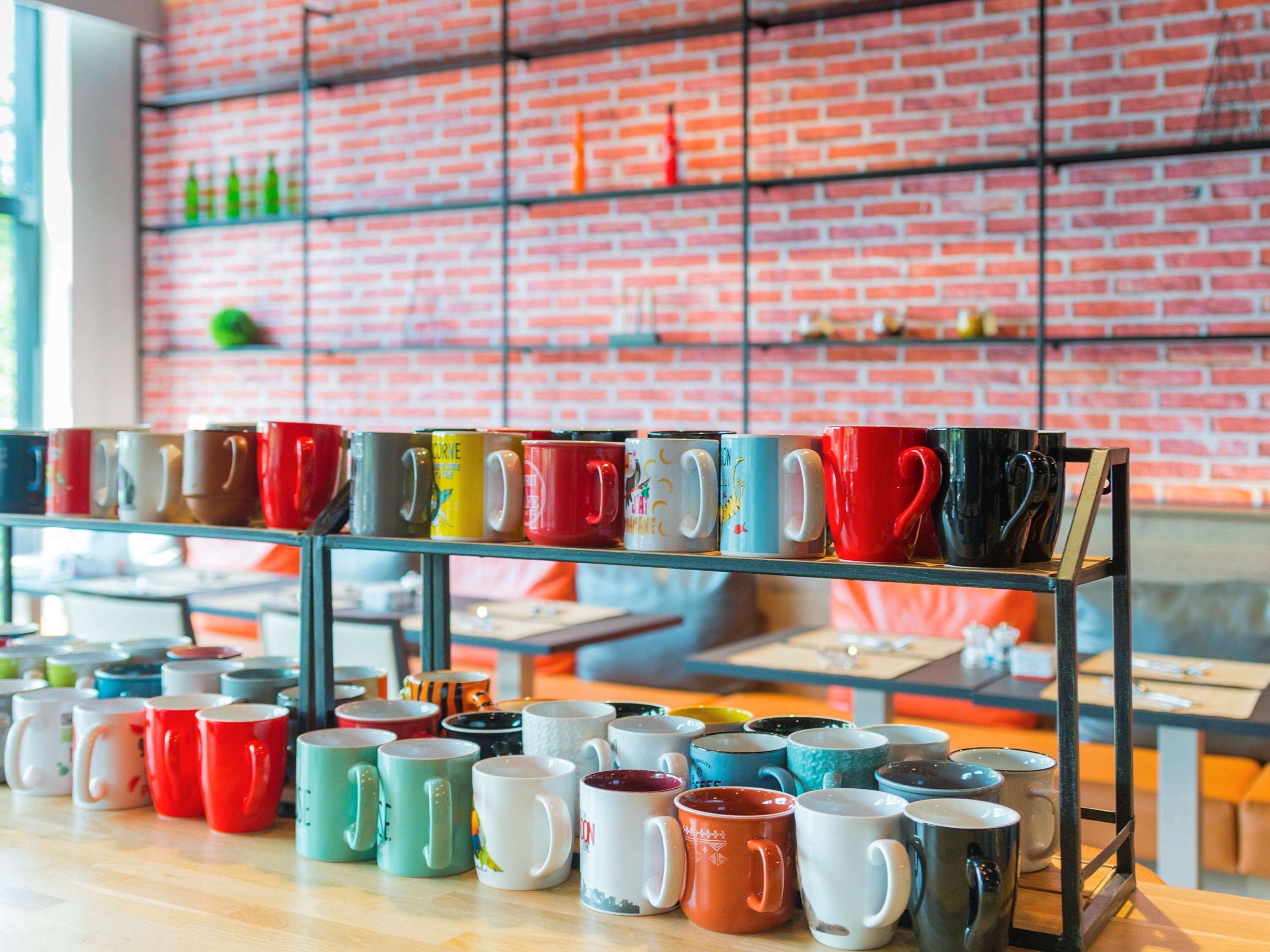 breakfast, lunch, dinner served; french cuisine