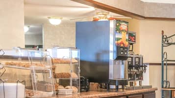 Free daily continental breakfast