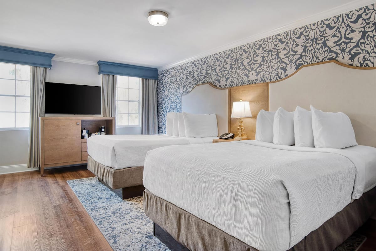 Chambre Standard, 2 lits doubles, non-fumeurs | Literie de qualité supérieure, surmatelas